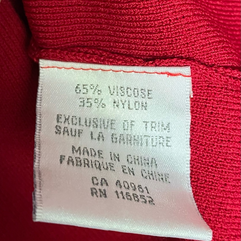 Red Sweater - Picture 5 of 6
